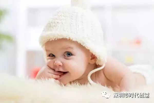 新生兒眼底篩查必須做嗎？